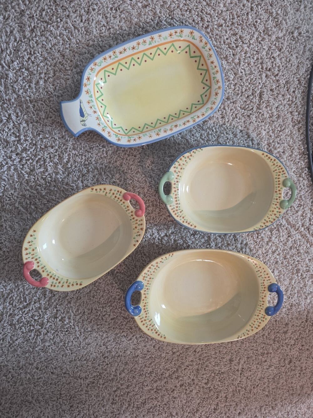 The Secrets Of Pistoulet Pfaltzgraff (Jane Kolpen) Collection Of 4 Dishes